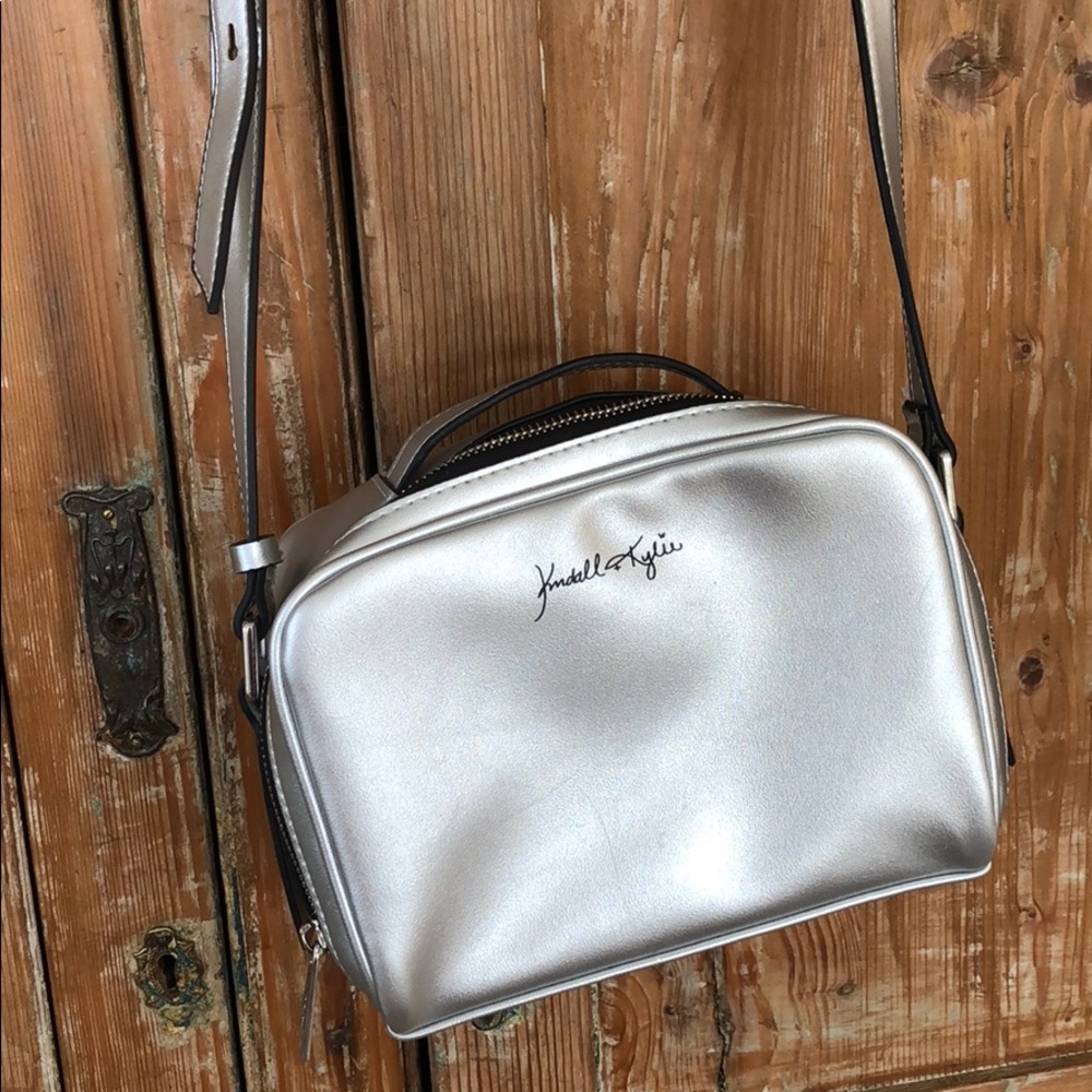 Silver Kendall & Kylie crossbody